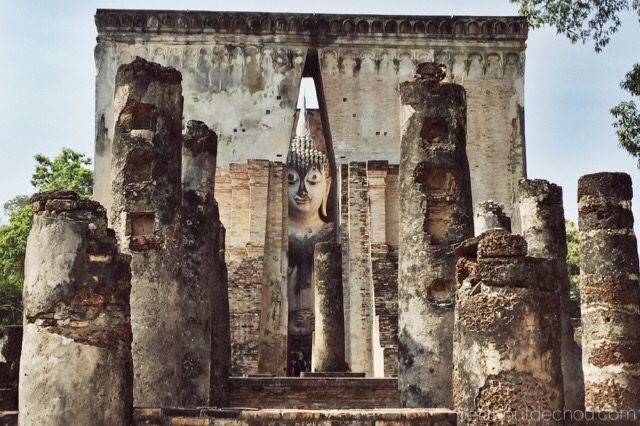 Hidden buddha temple Sukhothai