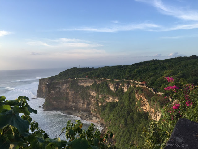 uluwatu temple bali