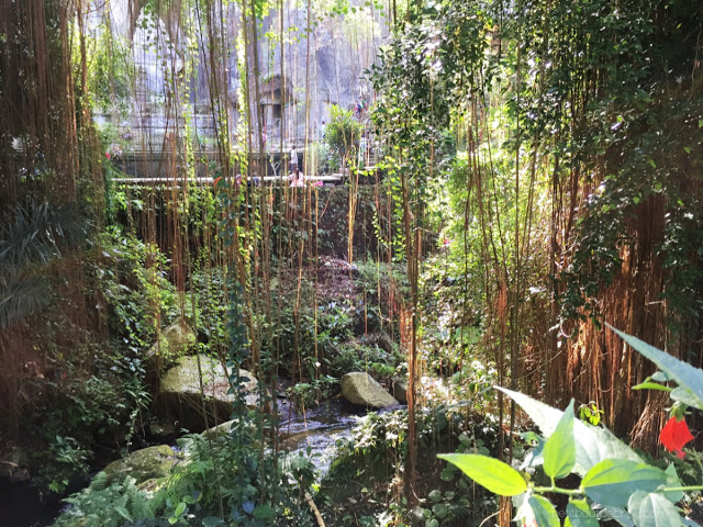 gurung kawi temple