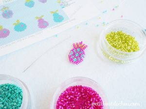 Pinapple pink brick stitch