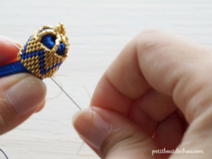 109. BO pompons 5.1