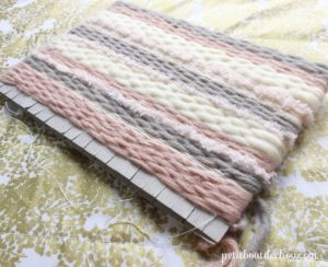 Pochette tissee en laine 8